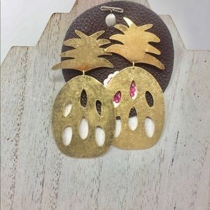 Gold pineapple earrings